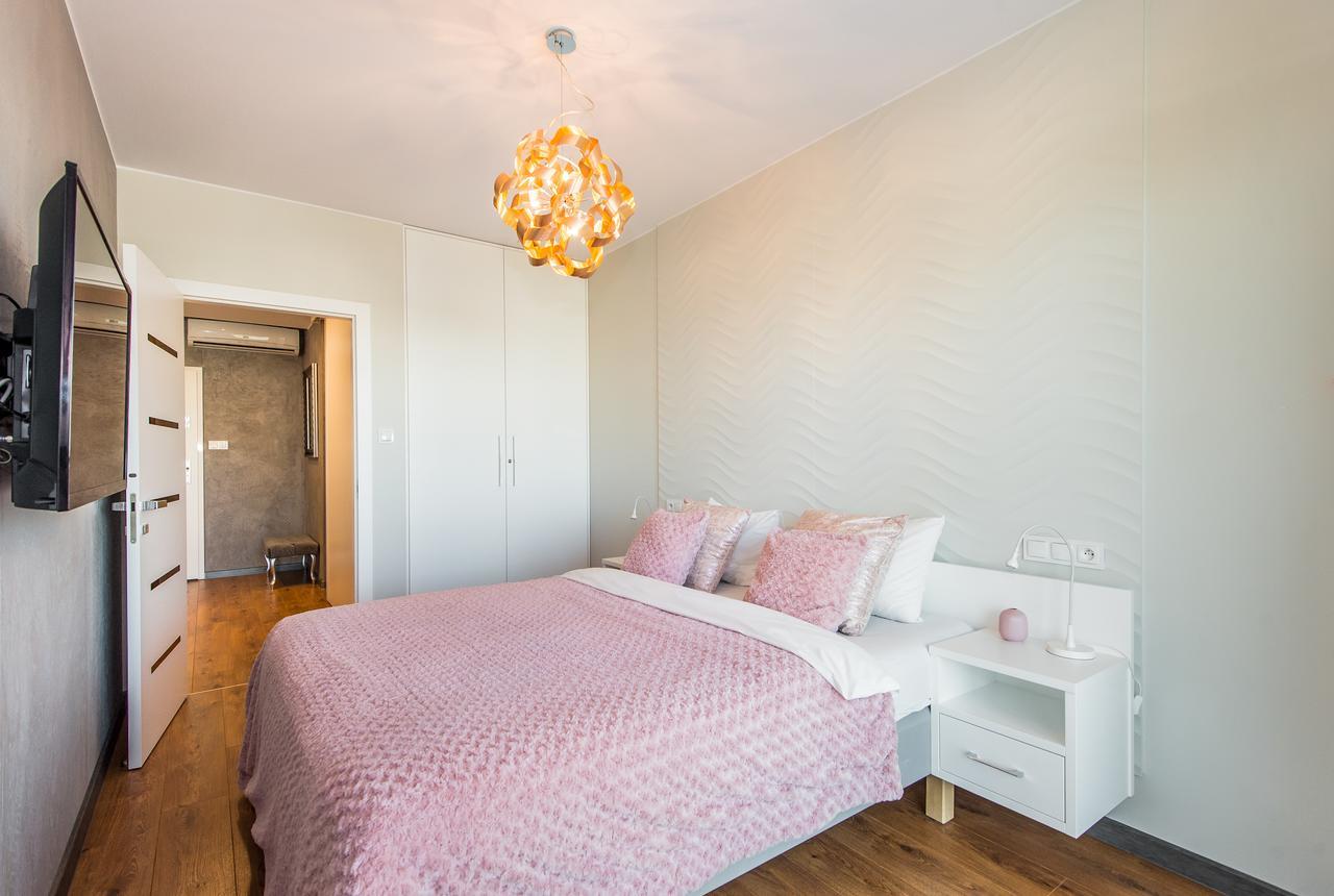 Super-Apartamenty International Fair Poznan Dış mekan fotoğraf