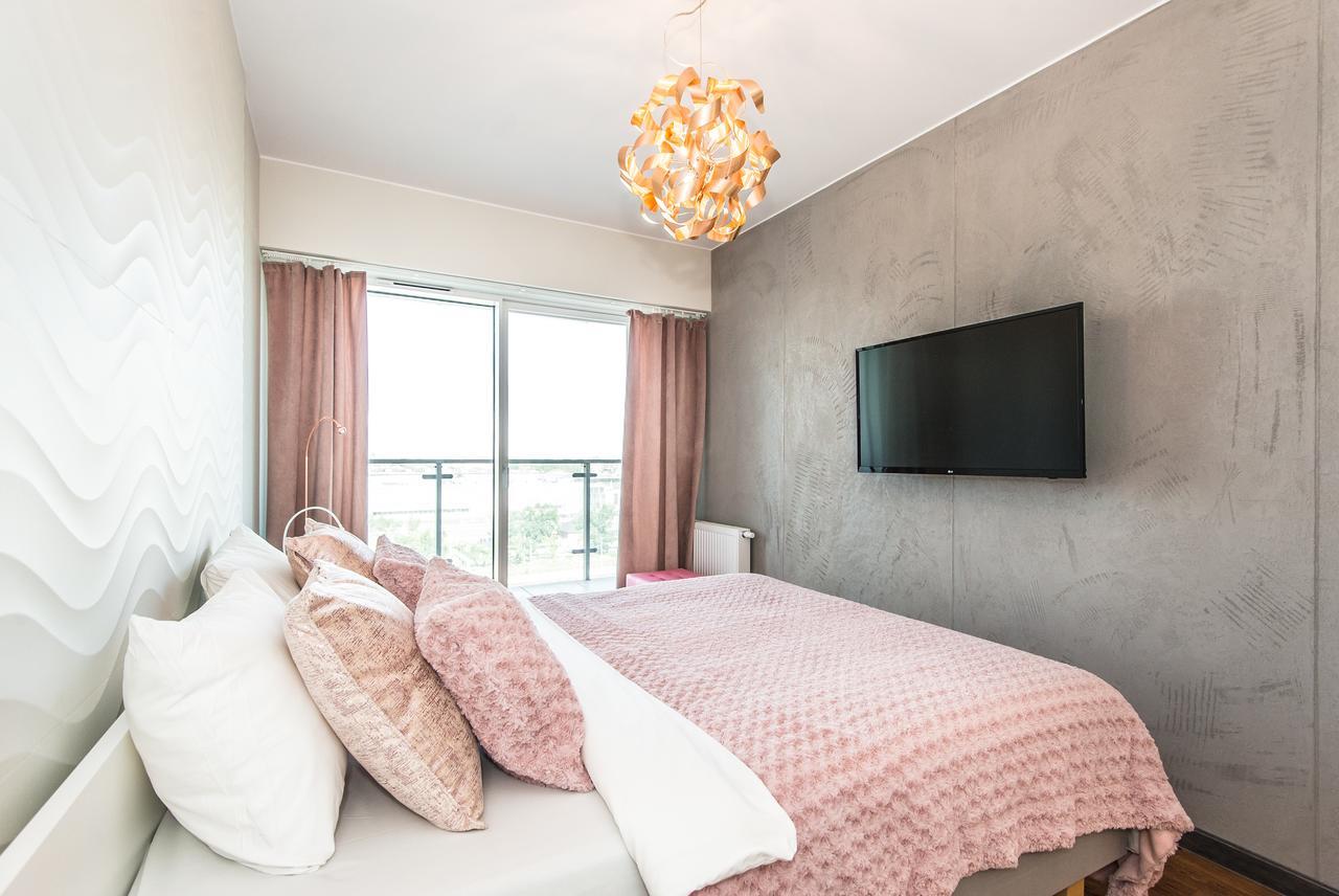Super-Apartamenty International Fair Poznan Dış mekan fotoğraf
