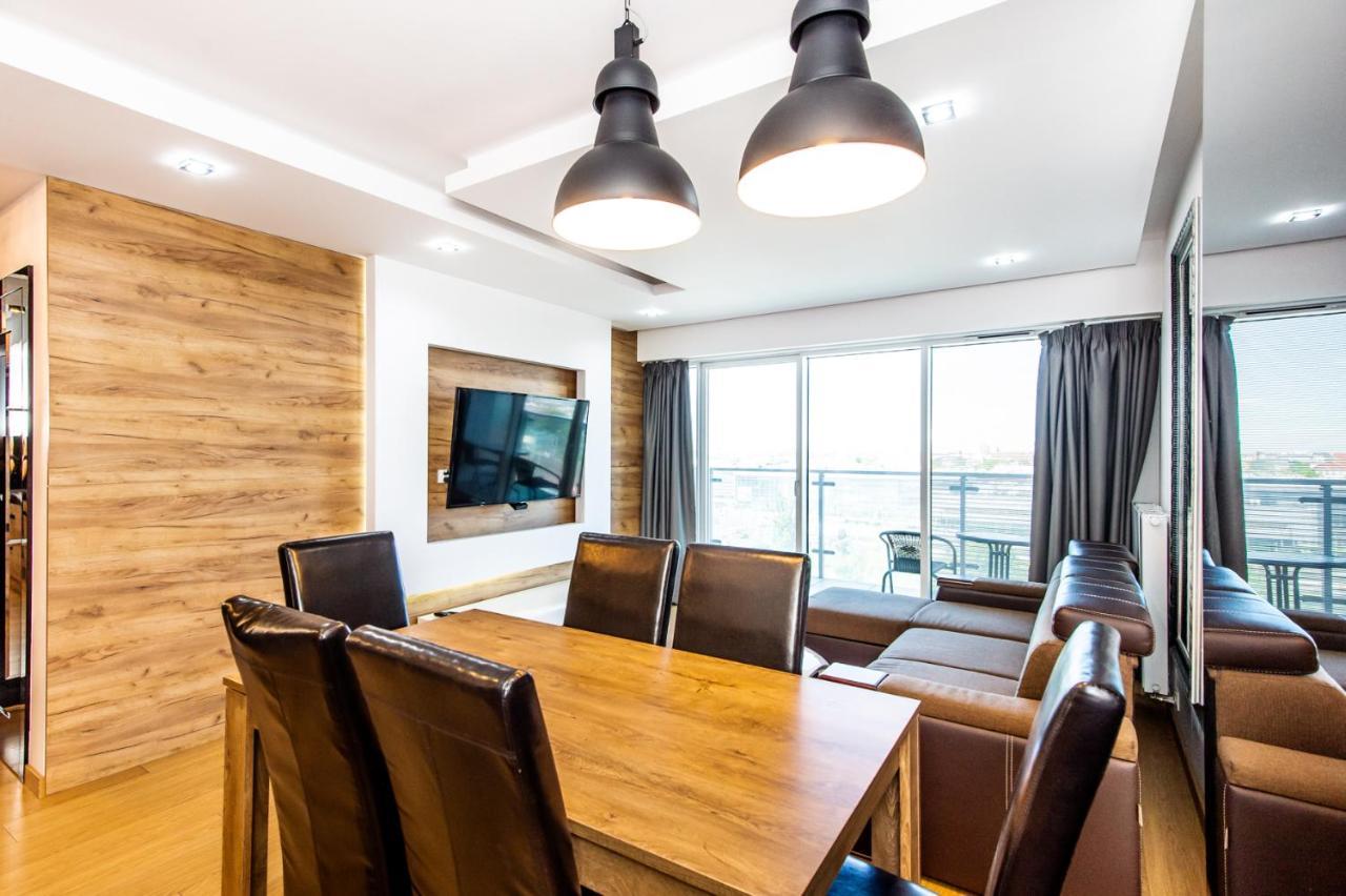 Super-Apartamenty International Fair Poznan Dış mekan fotoğraf